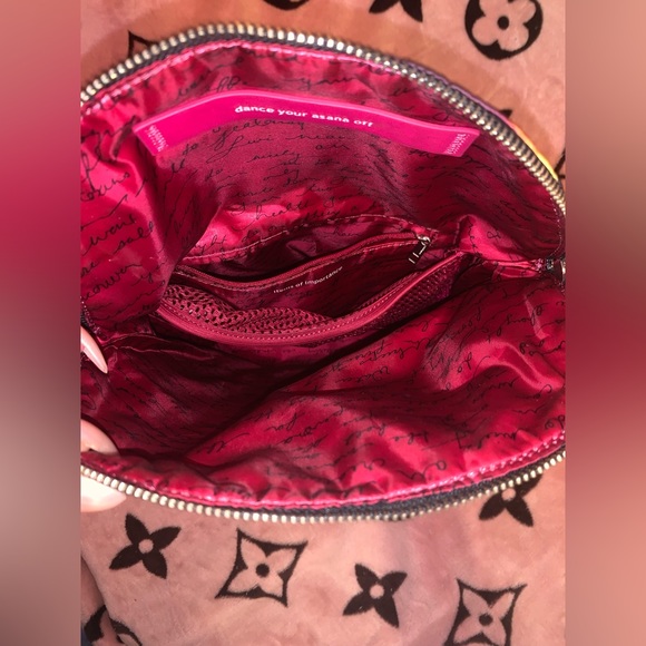 Lululemon bag - Picture 2 of 3